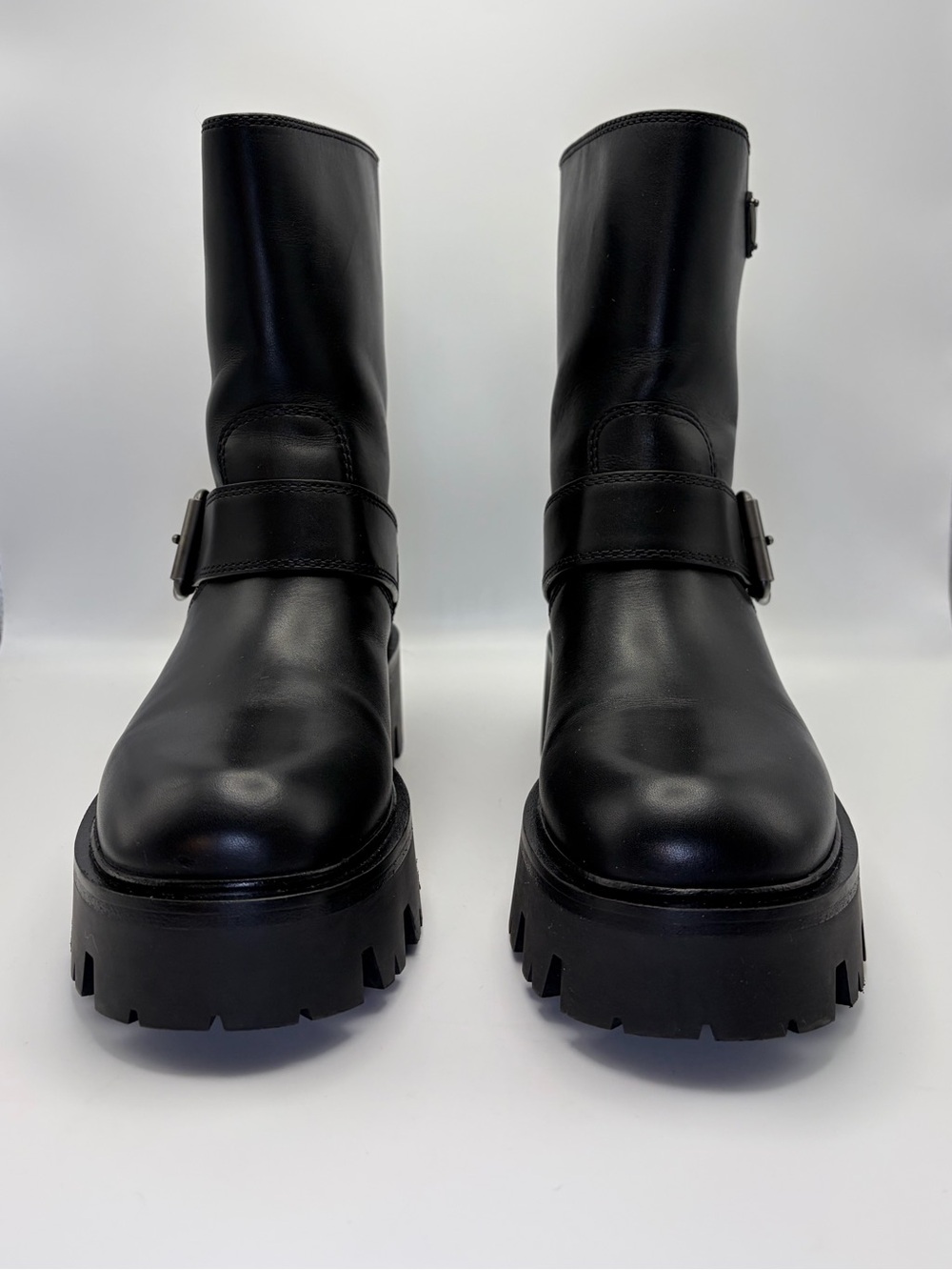Prada Authentic Black Leather motorcycle Boots with Buckle (Good condition)